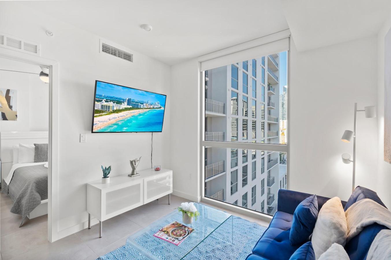 Modern Unit In Downtown Miami With Free Parking Apartment Exterior photo