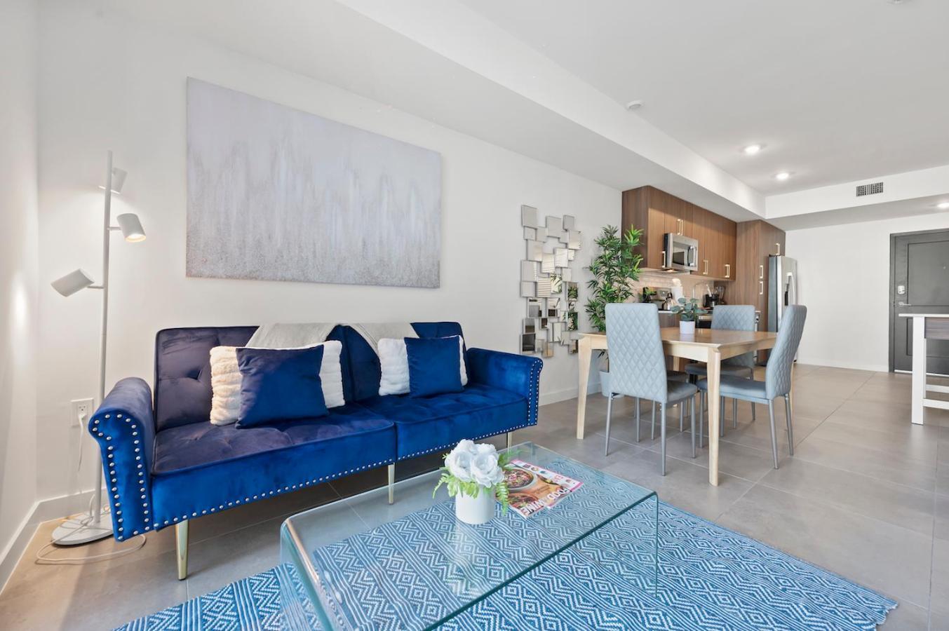 Modern Unit In Downtown Miami With Free Parking Apartment Exterior photo