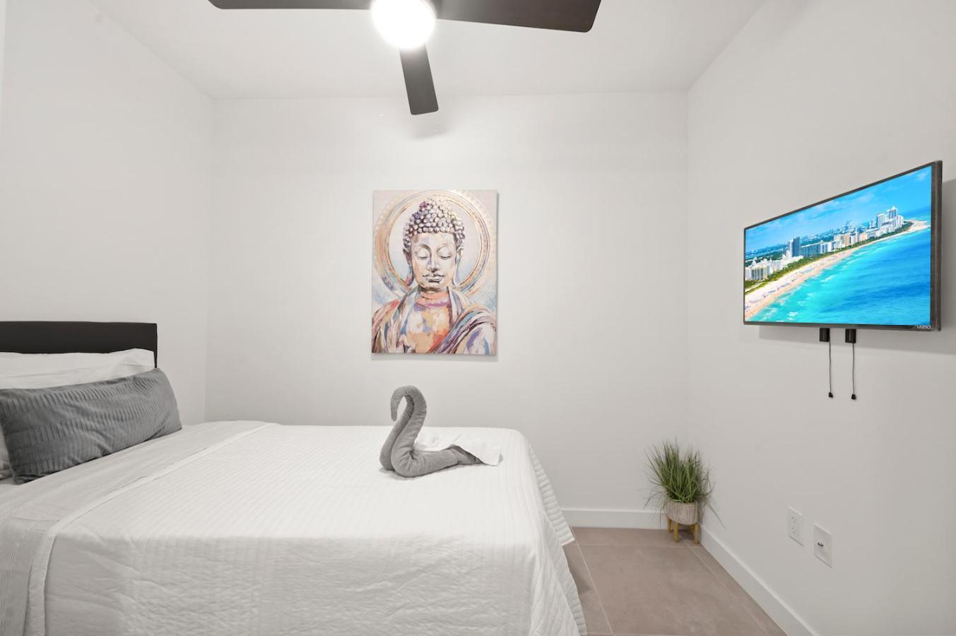 Modern Unit In Downtown Miami With Free Parking Apartment Exterior photo