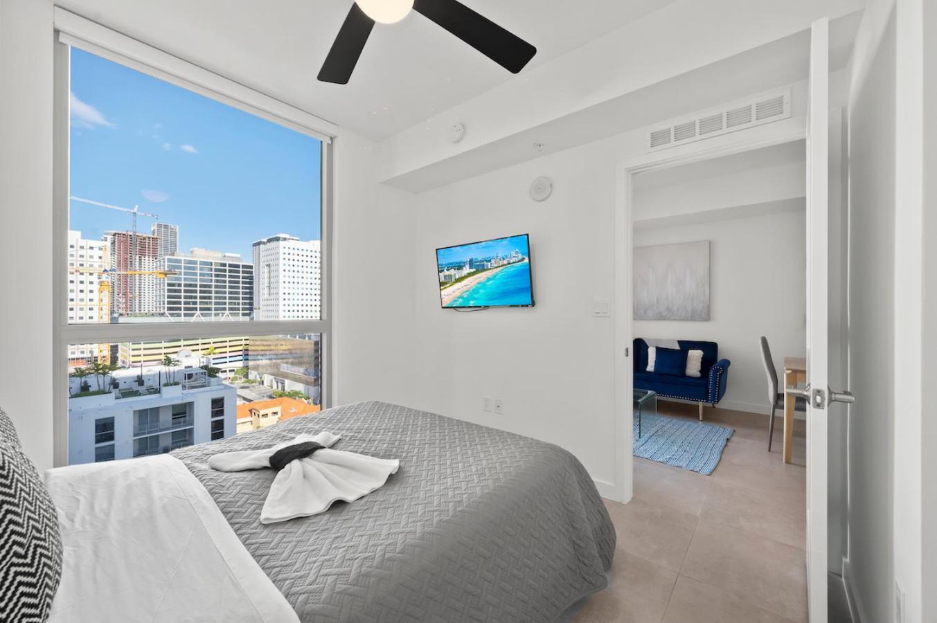 Modern Unit In Downtown Miami With Free Parking Apartment Exterior photo